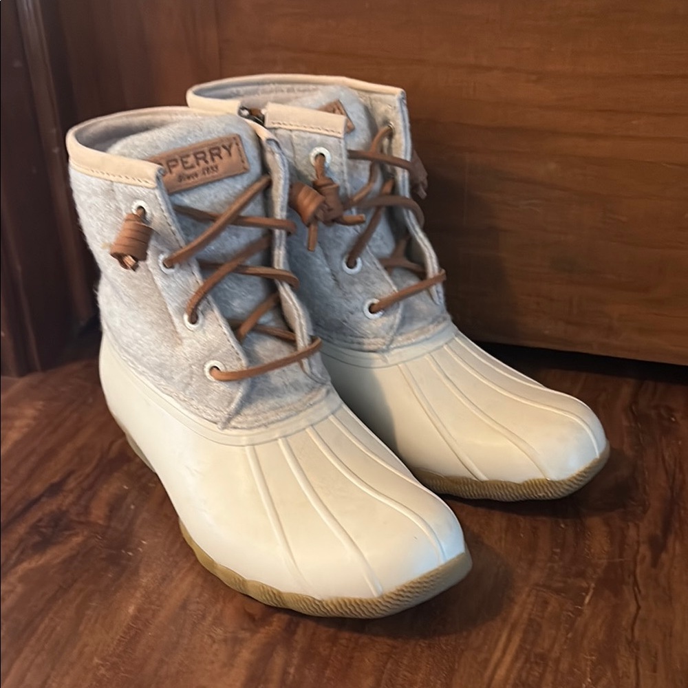 Sperry Cream and Brown Duck Boots